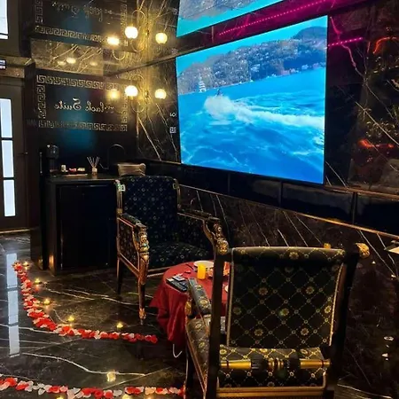 Versace Love hotel